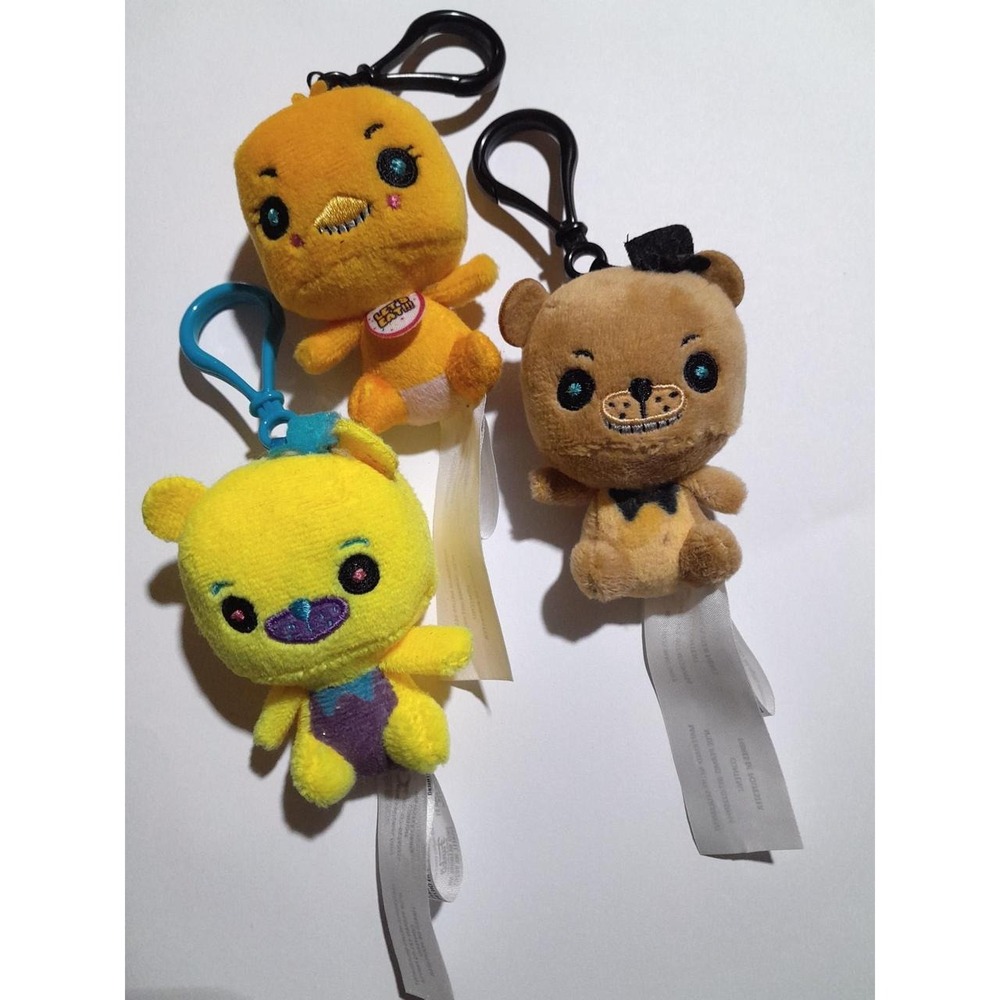 FNAF Funko Mystery Mini Plush Keychain Lot Chica Freddy Toy Freddy Blacklight